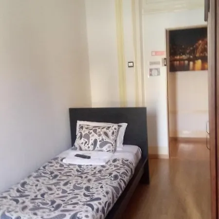 Diamond Economy Hostel Lisboa
