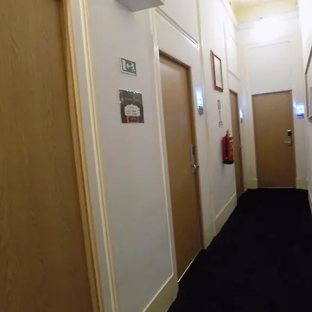 Hostel Diamond Economy