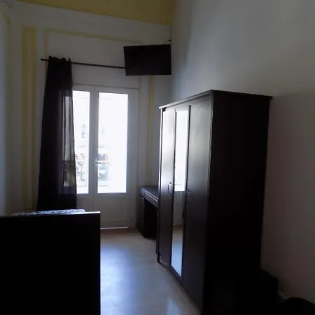 Diamond Economy Hostel